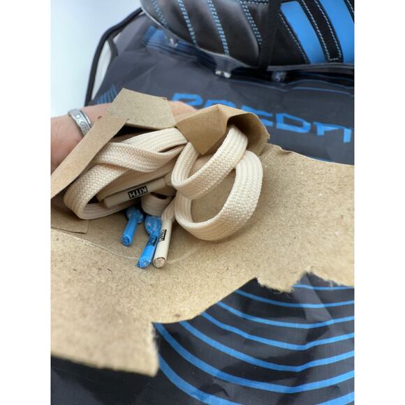 Kith × Adidas Predator Mania Mens Sz 9.5 Black Blue Silver Soccer Cleats JR5624 - Picture 3 of 12